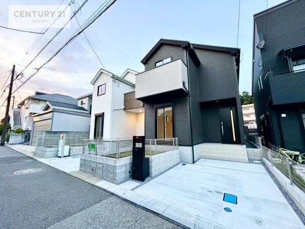 我孫子市青山台2丁目　2号棟　新築戸建