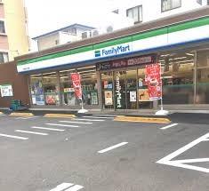 新松戸アゼリアパークハウスB棟(ファミリーマート新松戸三丁目店)