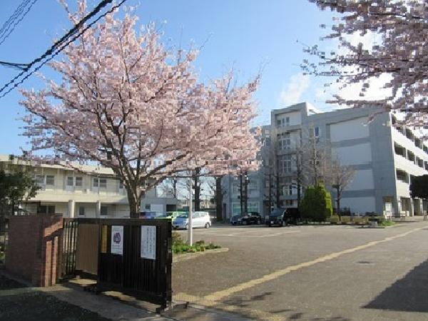 シャルム西千葉C棟(千葉市立轟町中学校)