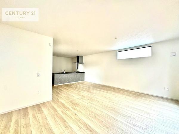 松戸市栄町2丁目　2号棟　新築戸建