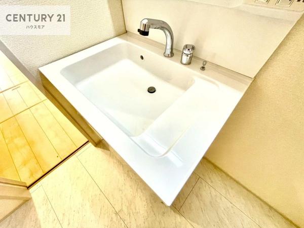 柏市あかね町　新築戸建て