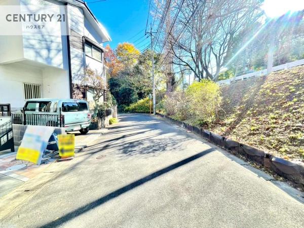 柏市あかね町　新築戸建て