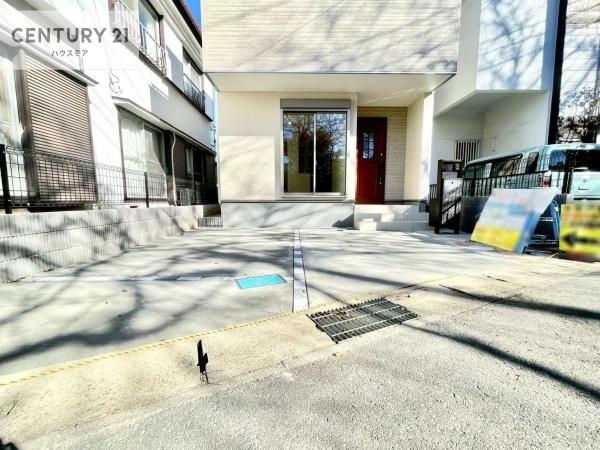 柏市あかね町　新築戸建て