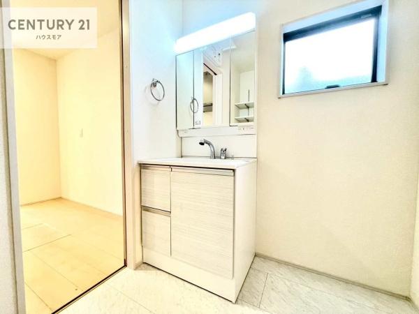 柏市あかね町　新築戸建て