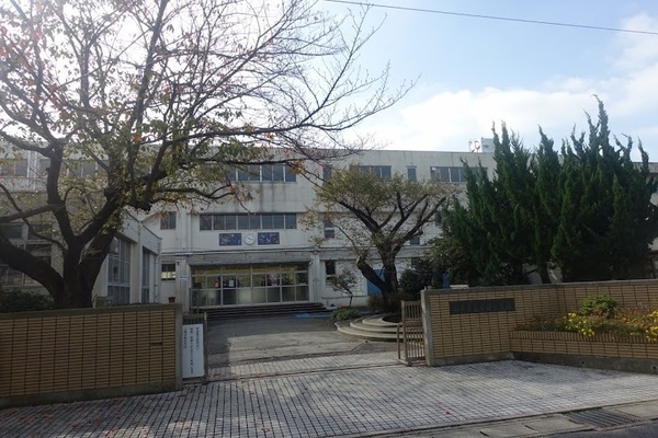 松戸市小山　新築戸建て(松戸市立南部小学校)