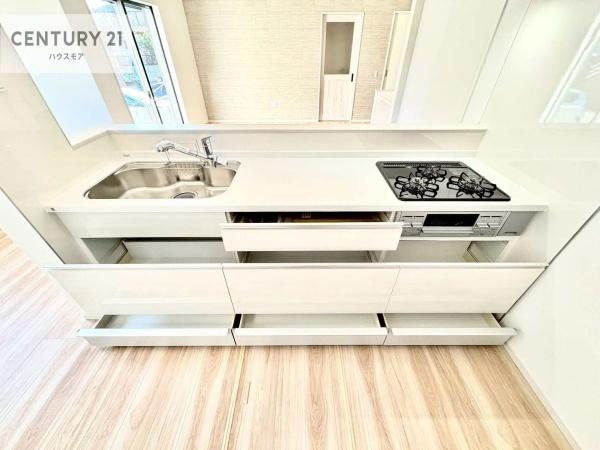 牛久市南3丁目　新築戸建