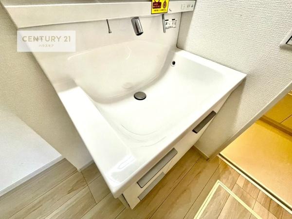 土浦市桜町4丁目　2号棟　新築戸建