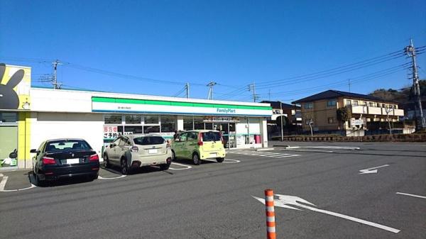 龍ケ崎市久保台2丁目　1号棟　新築戸建(ファミリーマート龍ケ崎久保台店)