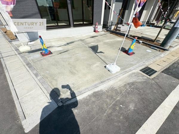 松戸市栄町8丁目　2-A号棟　新築戸建