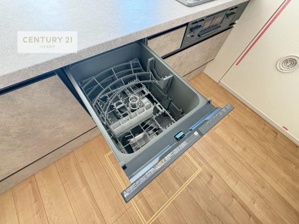 松戸市新松戸7丁目　2号棟　新築戸建