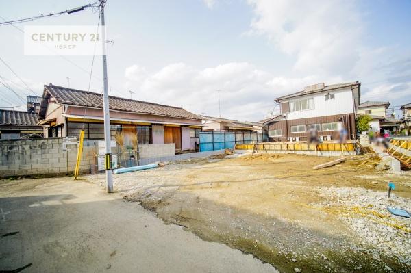 土浦市小松1丁目　5号棟　新築戸建