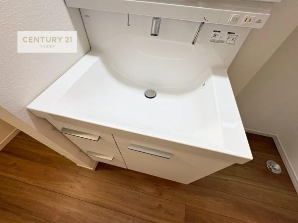 松戸市牧の原2丁目　2号棟　新築戸建