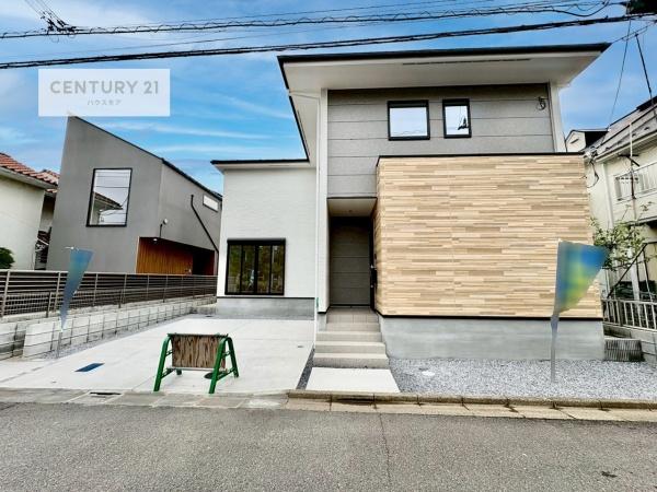 松戸市新松戸7丁目　1号棟　新築戸建て