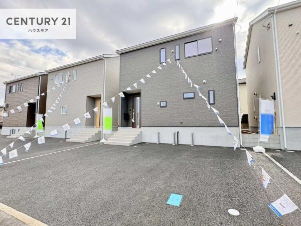 龍ケ崎市城ノ内3丁目　2号棟　新築戸建て
