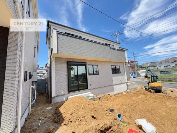 松戸市八ケ崎5丁目　B号棟　新築戸建て