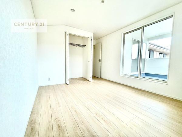 守谷市薬師台7丁目　2号棟　新築戸建
