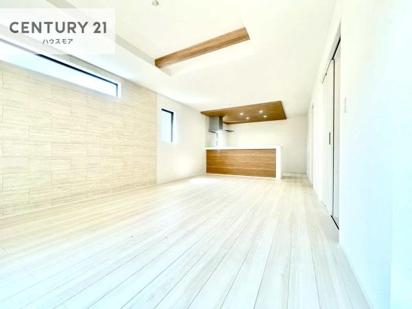 松戸市栄町1丁目　2号棟　新築戸建て