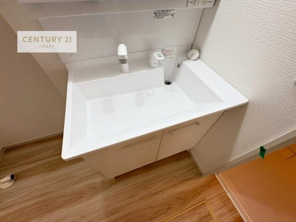 松戸市六高台7丁目　新築戸建