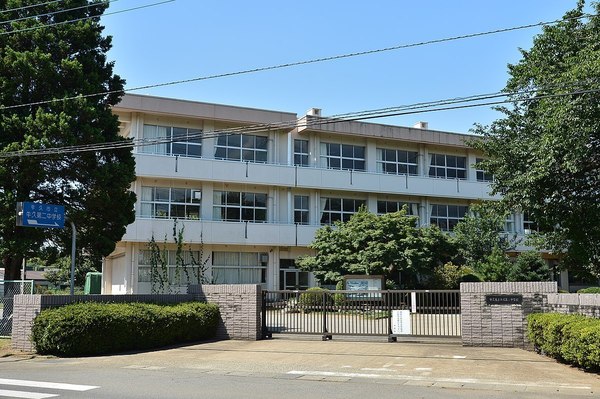 牛久市田宮町　新築戸建(牛久市立牛久第二小学校)