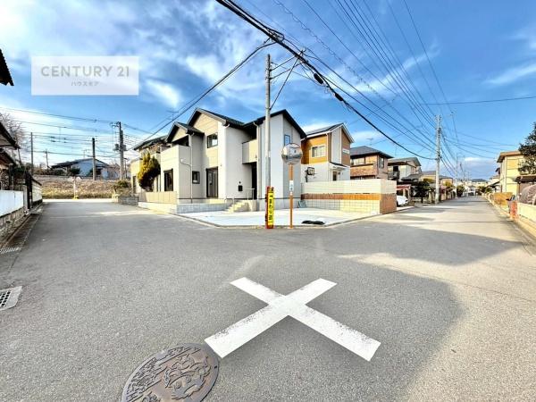 牛久市南1丁目　新築戸建