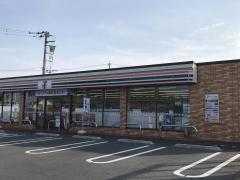 土浦市烏山4丁目　新築戸建(セブンイレブン土浦烏山125号バイパス店)