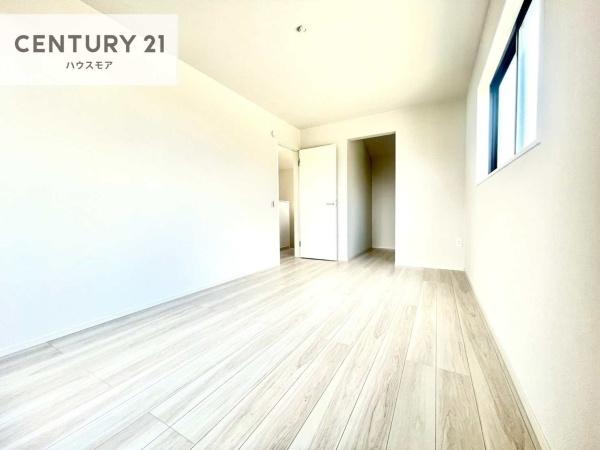 流山市松ケ丘6丁目　新築戸建て
