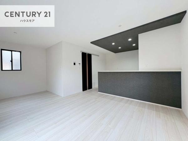 松戸市栄町7丁目　新築戸建