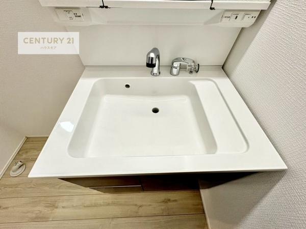 龍ケ崎市久保台2丁目　3号棟　新築戸建