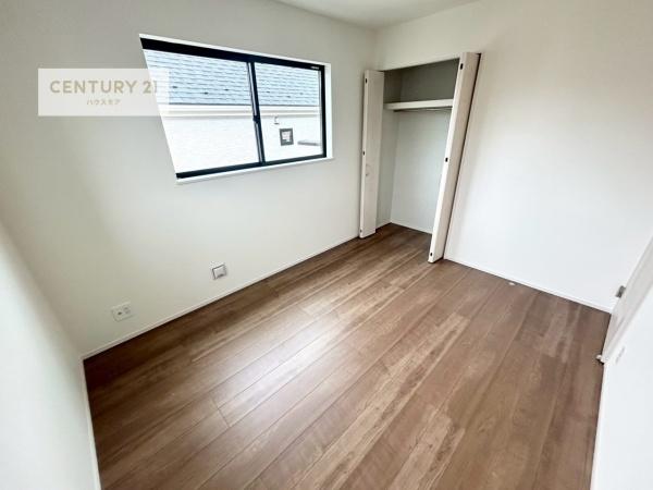 松戸市西馬橋4丁目　B号棟　新築戸建