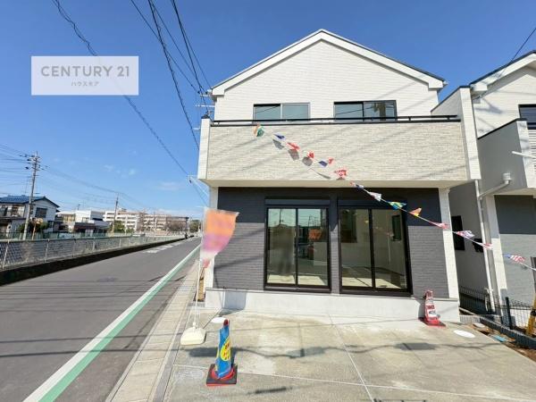 松戸市栄町8丁目　2-A号棟　新築戸建