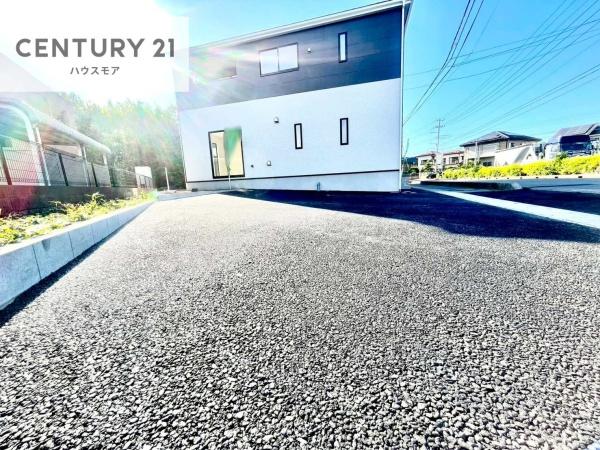 土浦市神立東2丁目　2号棟　新築戸建て