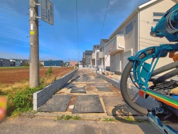 柏市新逆井2丁目　2号棟　新築戸建