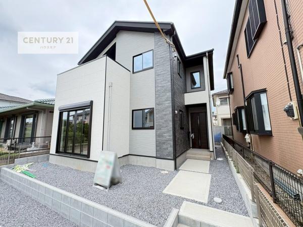 牛久市中央1丁目　新築戸建