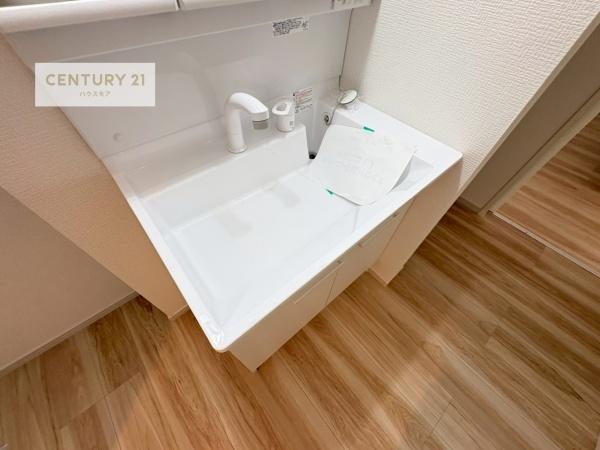 龍ケ崎市松ケ丘1丁目　1号棟　新築戸建て