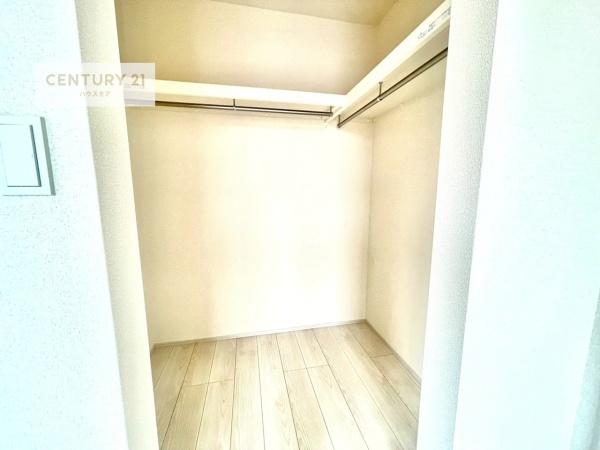 土浦市小岩田東2丁目　2号棟　新築戸建