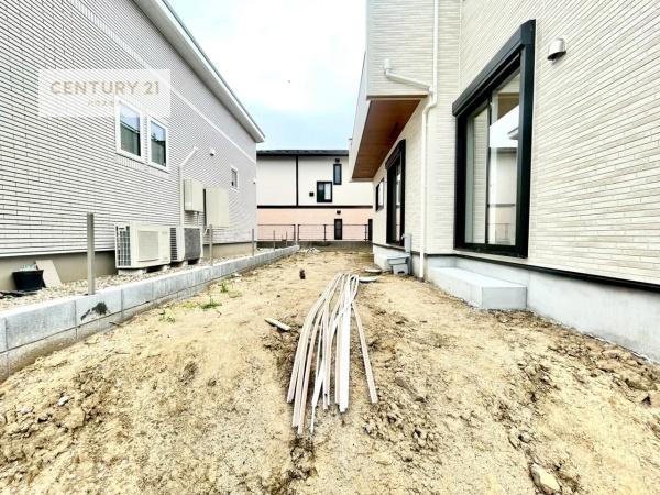 土浦市小岩田東2丁目　2号棟　新築戸建