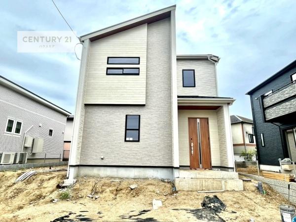 土浦市小岩田東2丁目　2号棟　新築戸建