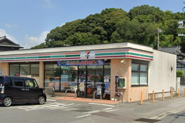 龍ケ崎市白羽3丁目　2号棟　新築戸建て(セブンイレブン竜ケ崎半田町店)