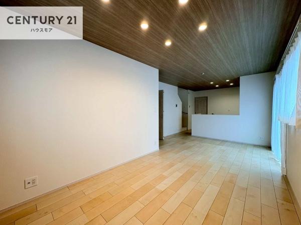松戸市松戸新田　A号棟　新築戸建