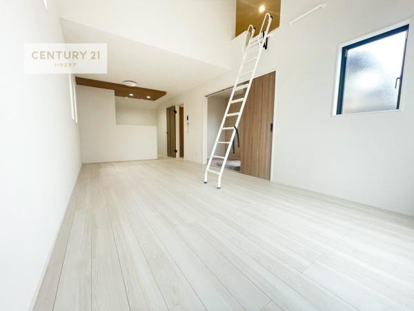 流山市松ケ丘4丁目　新築戸建