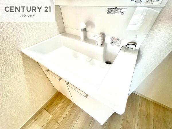 取手市戸頭　2号棟　新築戸建