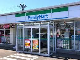 ヴェレーナ流山セントラルパーク(ファミリーマート流山三輪野山店)