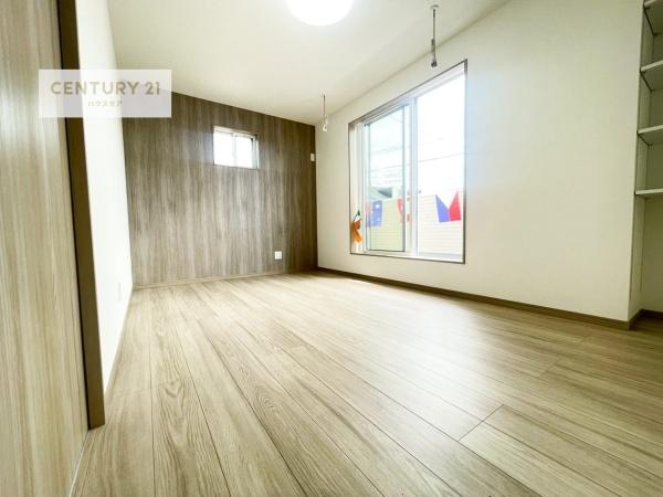 松戸市新松戸南2丁目　2号棟　新築戸建
