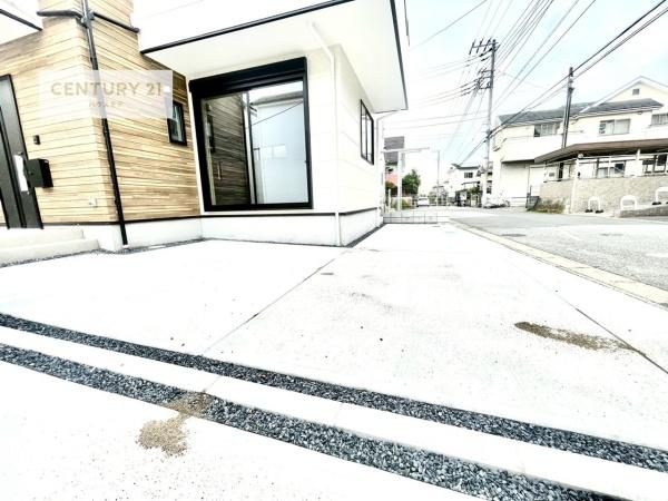 流山市加4丁目　2号棟　新築戸建