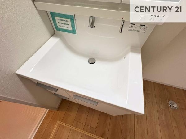 松戸市高塚新田　新築戸建