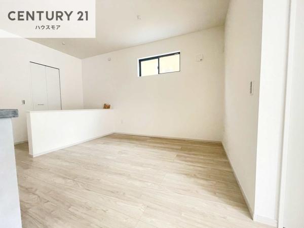 松戸市八ケ崎1丁目　2号棟　新築戸建