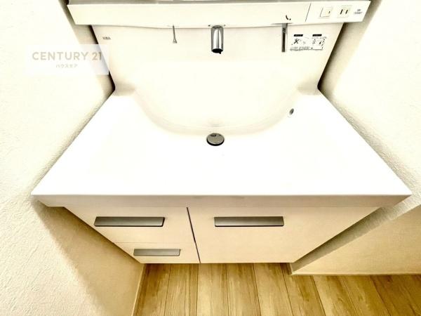 柏市亀甲台町1丁目　新築戸建
