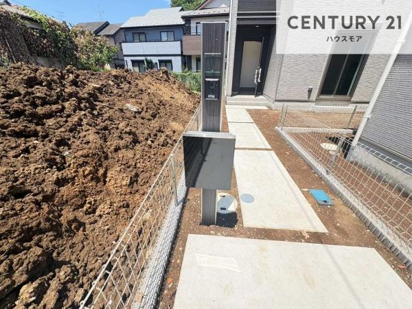 柏市酒井根6丁目　B号棟　新築戸建