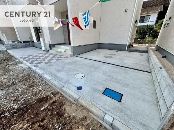 柏市新逆井2丁目　2号棟　新築戸建