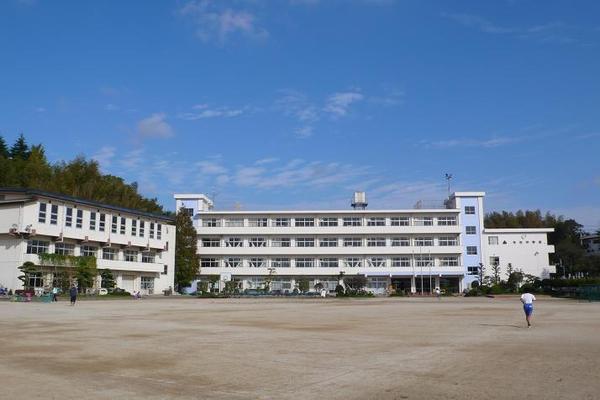我孫子市南新木1丁目　新築戸建(我孫子市立布佐中学校)